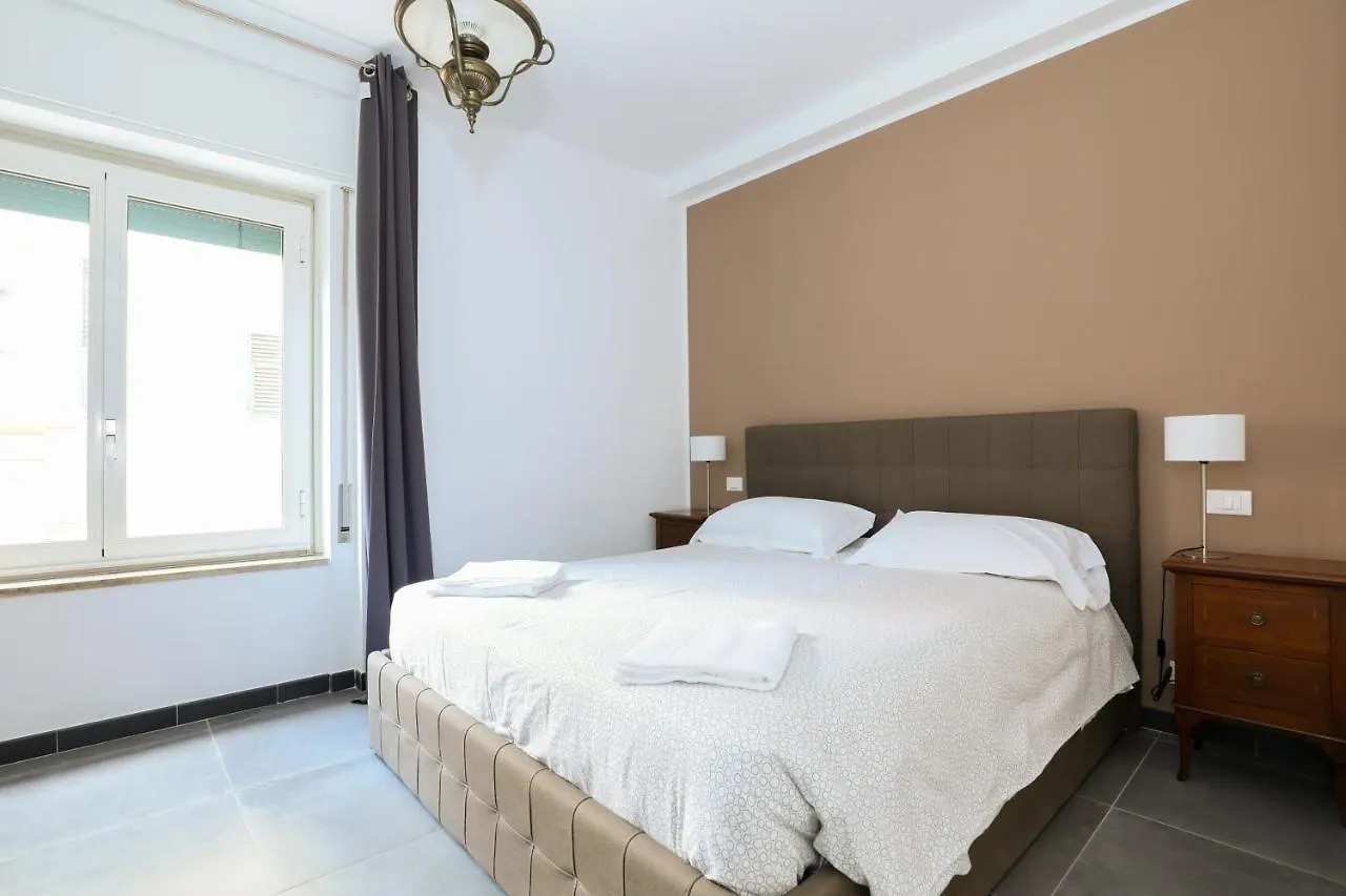 公寓 热那亚Centro Residenze Domus Sofiae公寓